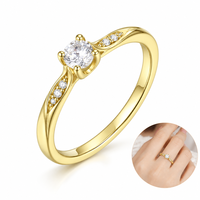 Bague de fiançailles délicate Mosen ODM, idéale pour le quotidien, les rendez-vous et les cadeaux d'amitié.