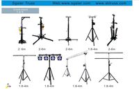 1 structure triangulaire de 3 m de long, 2 kits de supports à manivelle de 4 m de hauteur, système de truss DJ de 10 pieds de long et 13 pieds de hauteur, tour de lumière à manivelle