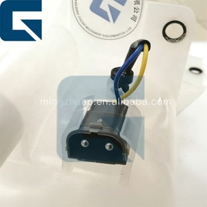 VOE22821822 22821822 Réservoir d'expansion d'eau pour A25G A30G A35G - Product Image 3