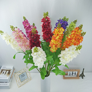 Petites fleurs artificielles violettes de style européen, bouquet de fleurs en soie, fausses fleurs pour la décoration de la maison, aménagement de scène de mariage - Product Image 3