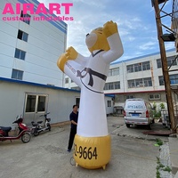Poupée gonflable de karaté, jouets gonflables personnalisés de dessin animé d'homme de Taekwondo de publicité extérieure