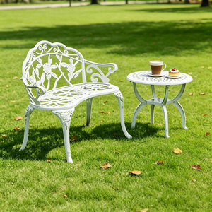 Panca da Esterno per Patio in Alluminio di Alta Qualità, Moderna e Resistente all'Acqua - Product Image 1