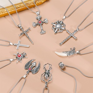 Colliers Vintage tête de <span class=keywords><strong>loup</strong></span> sur dent pour hommes, chaîne en alliage de Zinc, pendentifs hip hop - Product Image 2