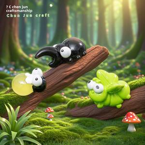 Miniatures de résine pour micro-paysages : Mignonnes fourmis et insectes rayés simulés, accessoires de décoration DIY pour scènes miniatures - Product Image 2