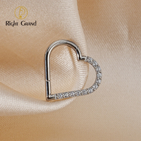 Bijoux de mode : Anneau de nez en titane en forme de cœur, piercing hélix clicker serti de zircone cubique