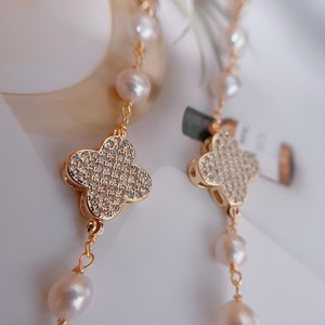 2025 moda 14K chapado en oro trébol de cuatro hojas collar de cuentas barrocas de agua dulce naturales para niñas de moda - Product Image 2