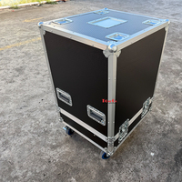 Flight case sur mesure pour 4 enceintes L'Acoustics Kiva