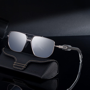 Lunettes de soleil pour homme Polo Haue, monture carrée, verres PC UV400, monture en métal noir et plastique, emballage en boîte CY-98375 - Product Image 2