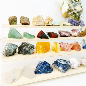 Wholesale Crystals Healing Stones Mixed Material Crystal Rough Stone Labradorite Raw Stone For Decorations