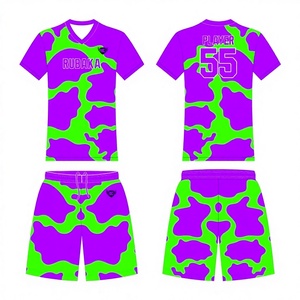 Uniforme de Fútbol Retro Personalizado 2024, 100% Poliéster, Logotipo Personalizado, Conjunto para Hombre Adulto, Tela de 180g, Impresión Digital - Product Image 1