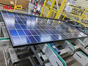 Para Paneles Solares Bifaciales de Tipo N de Doble Vidrio de 610W-635W con Marco Compuesto Reforzado con Fibra de Vidrio - Product Image 1