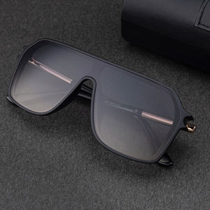 Lunettes de soleil surdimensionnées à verres uniques UV400 avec logo personnalisé Partagas Fashion Designer, fabriquées <span class=keywords><strong>en</strong></span> usine pour femmes, hommes et unisexe. - Product Image 4