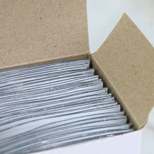 70 lingettes humides <span class=keywords><strong>isopropylique</strong></span>, tampons d'<span class=keywords><strong>alcool</strong></span> de <span class=keywords><strong>nettoyage</strong></span> désinfectant pour écran de téléphone - Product Image 4