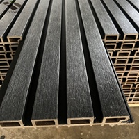Panneau mural WPC brossé imperméable, installation facile, revêtement composite bois-plastique pour balcon extérieur, patio, clôture, résistant aux intempéries
