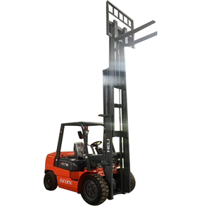 Carretilla elevadora usada original de marca China Heli H2000 serie 35 de 3,5 toneladas con dos marcos de puerta y una altura de 4,5 metros - Product Image 1