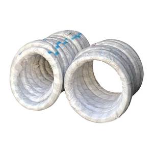 <span class=keywords><strong>Fil</strong></span> <span class=keywords><strong>de</strong></span> <span class=keywords><strong>fer</strong></span> galvanisé à chaud <span class=keywords><strong>de</strong></span> haute qualité 2,5 mm 3 mm 4 mm pour la construction et les structures - Product Image 6