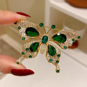 Broche Papillon Émeraude Artistique Haut de Gamme, Plaqué Alliage, Style Européen et Américain, Unisexe, Luxe <span class=keywords><strong>Chic</strong></span> <span class=keywords><strong>Rétro</strong></span> pour Manteau et <span class=keywords><strong>Costume</strong></span> - Product Image 1