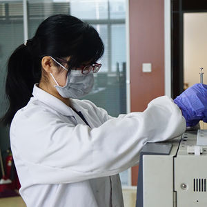 Pó natural pequeno CAS 41753-43-9 de <span class=keywords><strong>Ginsenoside</strong></span> Rb1 do ingrediente do suplemento a Moq/líquido de <span class=keywords><strong>Ginsenoside</strong></span> Rb1 Rg1 <span class=keywords><strong>Rg3</strong></span> - Product Image 6