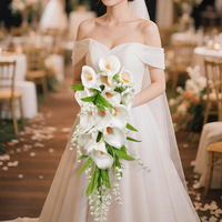 Bouquet de mariée artificiel en lys calla cascade, fleurs de mariage artificielles en forme de goutte, accessoires floraux portatifs pour la photographie de mariage