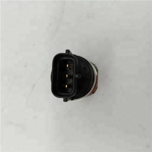 เซ็นเซอร์แรงดันสูงสำหรับรถขุด SK200-8 SK210-8 รุ่น 7650676 YN52S00103P1 52S00103P1 - Product Image 5