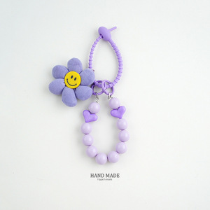 Porte-clés fleur en tissu, pendentif de sac marguerite souriante mignonne avec chaîne perlée, porte-clés tendance style coréen pour sac à dos/clés - Product Image 5
