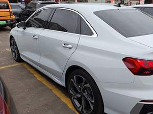 Guazi <span class=keywords><strong>2022</strong></span>, <span class=keywords><strong>Audi</strong></span> <span class=keywords><strong>A3</strong></span> Usado, Modelo <span class=keywords><strong>2022</strong></span>, A3L Limusina 35 TFSI, Versión Deportiva Dinámica, Pintura Original, Gran Venta, Auto a Gasolina, Sedán - Product Image 3