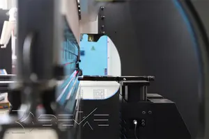 Machine à plier BEKE Machine à cintrer les tôles en acier inoxydable