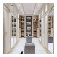 Conception française de garde-robe de chambre à coucher en bois massif de chêne ouvert antique blanc classique avec coiffeuse