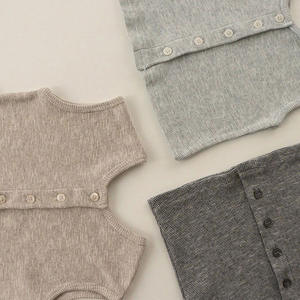 Nouvel ensemble décontracté d'été unisexe pour bébé : haut sans manches, short assorti et bonnet – 3 pièces pour enfants et bébés garçons - Product Image 5