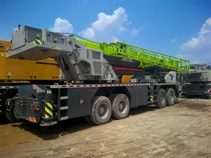 Grue mobile sur camion Zoomlion ZTC1000V5 d'occasion, marque chinoise d'origine, capacité de 100 tonnes, disponible à Dubaï - Product Image 4