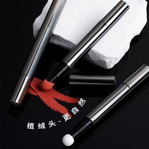 Maquillaje Mineral de Alta Pigmentación, Crema Mate, Logotipo Personalizado, Etiqueta Privada, Barra de Labios de Tamaño Regular, Suministro ODM para Uso Facial y Labial - Product Image 3
