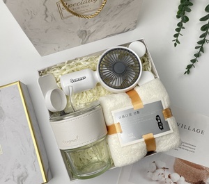 Cadeaux de mariage personnalisés avec logo, ensembles de cadeaux d'anniversaire et de Noël personnalisés pour les invités, souvenirs de fête, boîte <span class=keywords><strong>cadeau</strong></span> de vacances, vente en gros - Product Image 2