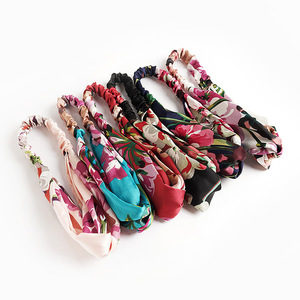 عصابة رأس MIO بنقشة زهور ناعمة للأم والطفل، ربطة شعر بتصميم زهور الجيرانيوم، بيع بالجملة من المصنع، إكسسوارات شعر للنساء والفتيات والأطفال - Product Image 2