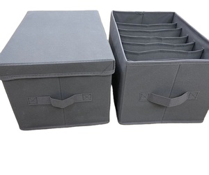 Caja de Ropa con Múltiples Compartimentos Hecha en Vietnam con Tela No Tejida - Product Image 1