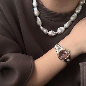 Collar de Perlas Barrocas, Huellas del Tiempo, Personalidad Única, Cadena de Clavícula Moderna, Diseño Irregular de Partículas Grandes Naturales - Product Image 4