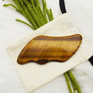 2024 producto de Venta caliente Gua Sha masajeador de piel de ojo de tigre Natural Guasha aplicar a la cara ojos cuello Nody relajación muscular - Product Image 3