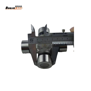 Parti di camion all'ingrosso Cardan giunto universale croce per mitMitsubishi GUM-75 OEM MK996631 - Product Image 4