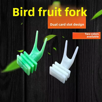 Mangeoire suspendue multi-tailles en plastique pour oiseaux, fruits et légumes, jouet de recherche de nourriture, accessoire de cage pour petits perroquets