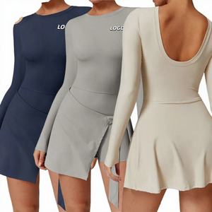 Combinaison de sport Yimo pour femme à manches longues et short, ensemble de course deux-en-un léger, respirant, séchage rapide, double couche, avec bretelles - Product Image 4