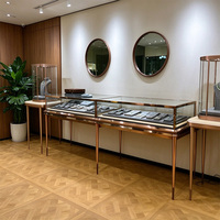 Vitrine de présentation de bijoux, présentoir commercial pour accessoires de magasin, vitrine d'exposition de bijoux personnalisée