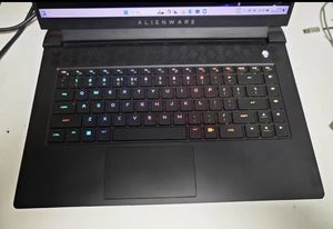 Portátil para Juegos de Alto Rendimiento M15 R6 Alienware Rtx3060 26gb Ram 512gb Ssd Intel Core I7 11ª Generación - Product Image 2