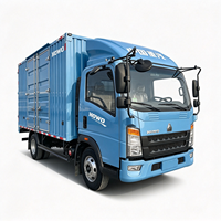 Nouveau camion fourgon diesel SINOTRUK HOWO 4x2, entièrement inspecté, durable, faible consommation de carburant pour le transport de marchandises en gros et les livraisons rurales-urbaines