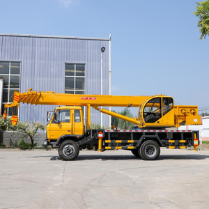 Grúa Hidráulica 4x4 con Brazo Articulado y Capacidad de Carga de 10/12/16/25 Toneladas, Camión Grúa Chino en Venta - Product Image 4