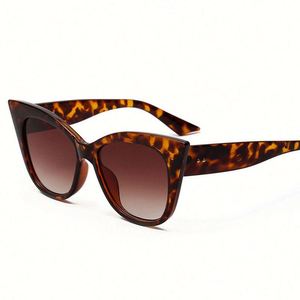 Nouveautés Mode Lunettes de soleil vintage à monture léopard pour femme, lunettes anti-lumière bleue, lunettes de soleil œil de chat pour femme 2020 - Product Image 1