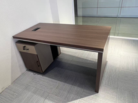 Bureau intelligent avec armoire latérale verrouillable, prise de courant intégrée, port USB, poste de travail informatique en bois pour le lieu de travail
