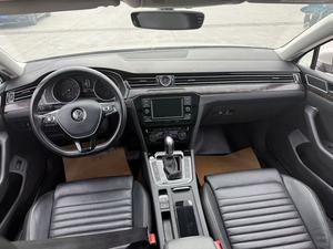 Personal Sell Carefully <strong>Used</strong> Sedan | Volkswagen VW <strong>Magotan</strong> 2018 Facelift 330TSI DSG Luxury Edition | Global Shipping Sea/Land - Product Image 5