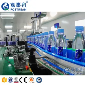 Machine de remplissage d'eau purifiée Jiangmen pour ligne d'embouteillage d'eau commerciale
