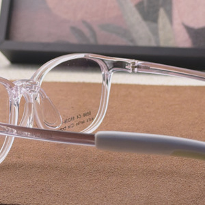 Nouvelle monture <span class=keywords><strong>de</strong></span> <span class=keywords><strong>lunettes</strong></span> pour enfants avec support nasal, monture unisexe en silicone antidérapante pour enfants 8898 - Product Image 5
