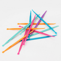 Accessoires de couture en plastique bricolage artisanat tailleur maison aiguille industrielle bâton élastique sangle dispositif d'enfilage élastique enfileur
