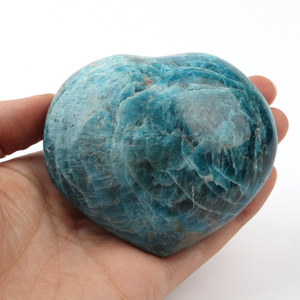 Nouveautés : Cœur en apatite bleue en forme de cristal pour la décoration intérieure - Product Image 2